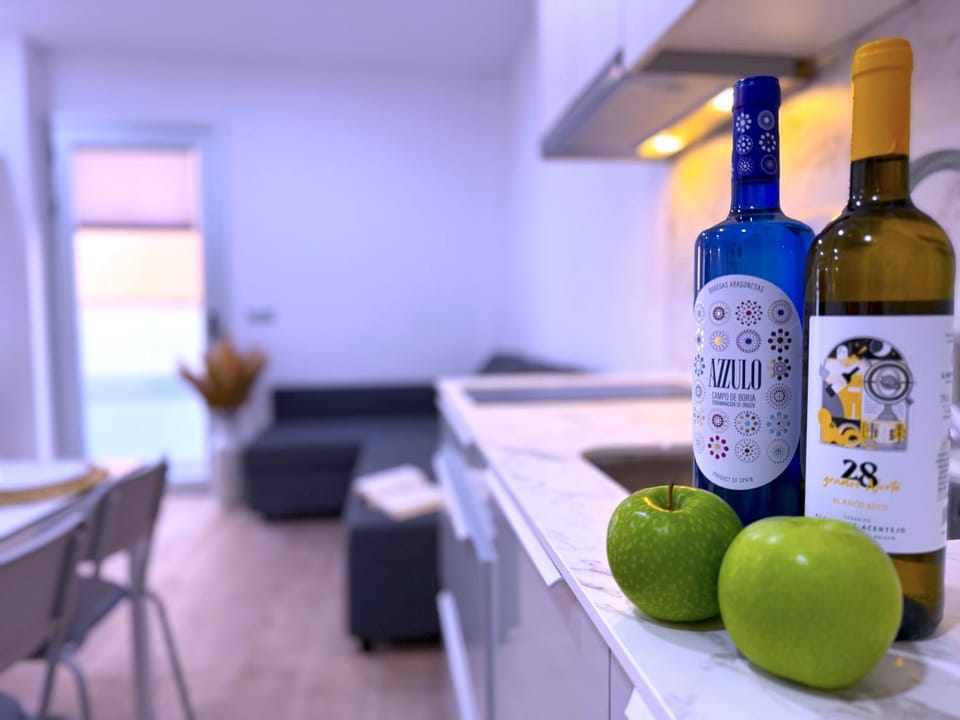 San Francisco Central Suites Studio Apartment in Santa Cruz de Tenerife