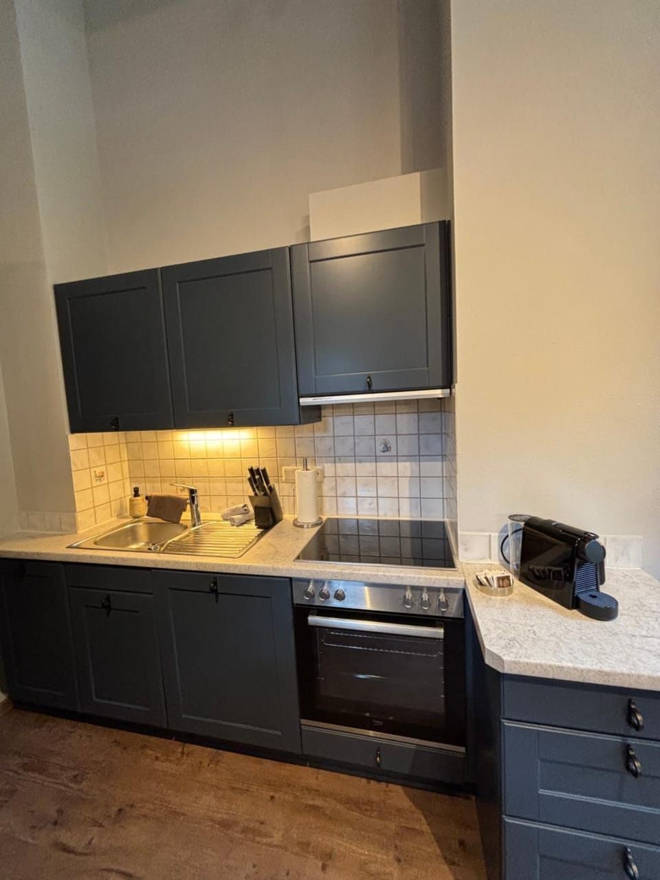 Coffee/tea facilities, Kitchen or kitchenette