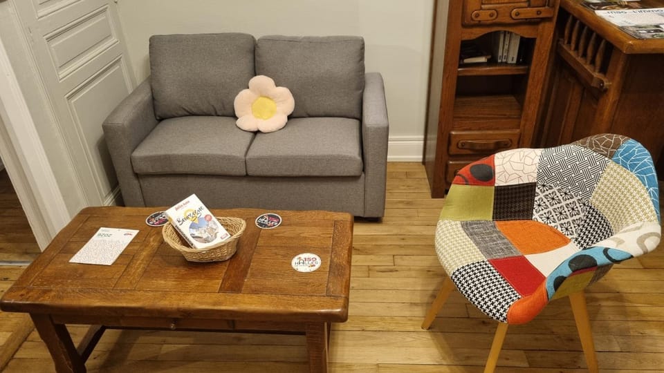 Appartement T5 rénové centre ville Apartment in Dijon