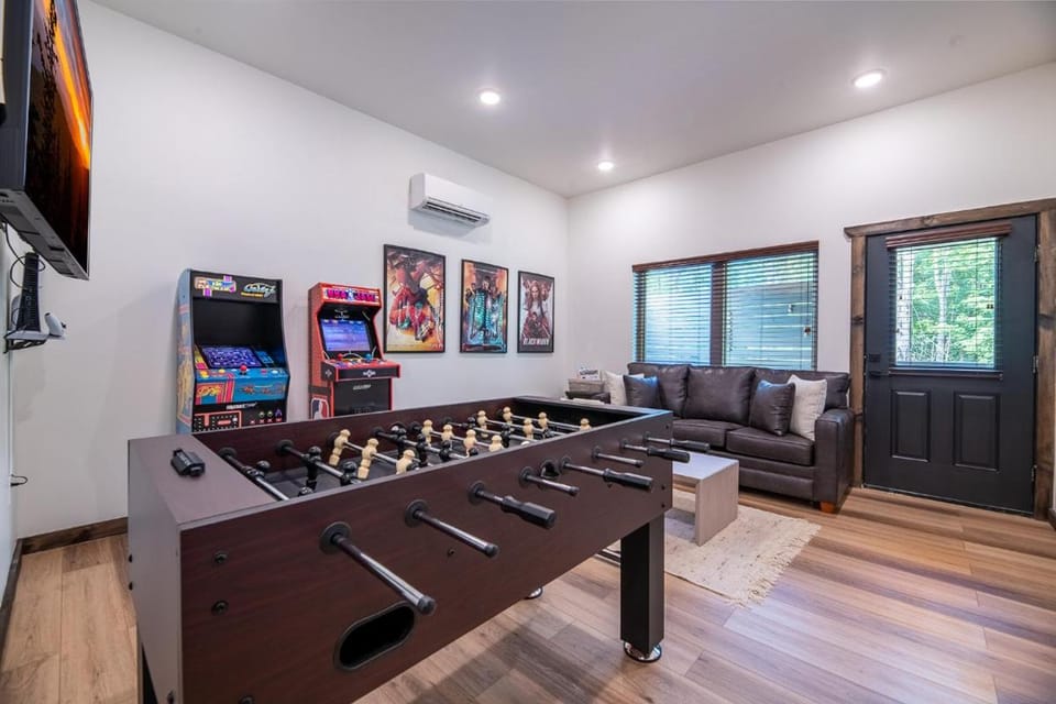 Smoky Mountain Sapphire By Avada Properties House in Pigeon Forge