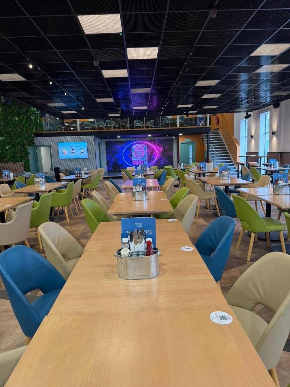 Fabulous 3 Bedroom Static Caravan at Billing Aquadrome Campground/ 
RV Resort in Northampton