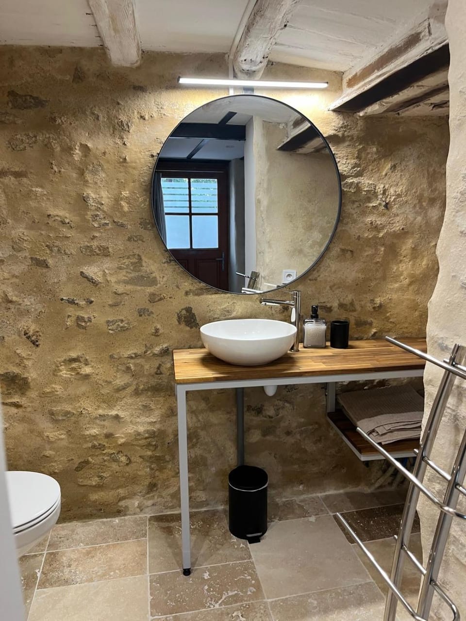 Place ô sorgue ! Apartment in L'Isle-sur-la-Sorgue