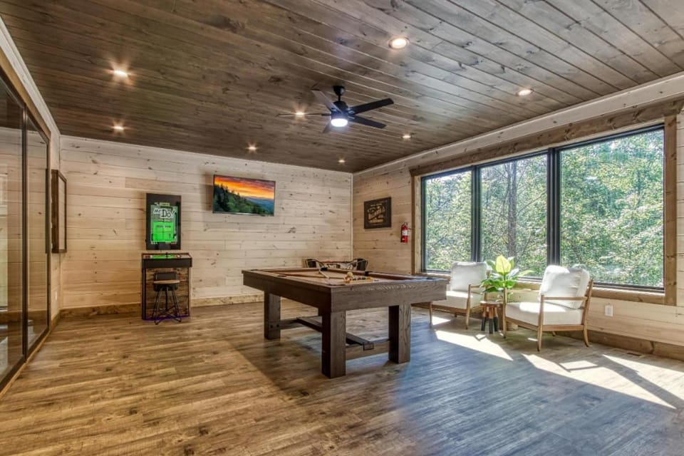 Stonehouse Ridge By Avada Properties House in Pigeon Forge
