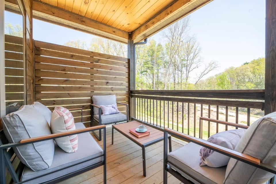 Suite Retreat By Avada Properties House in Pigeon Forge