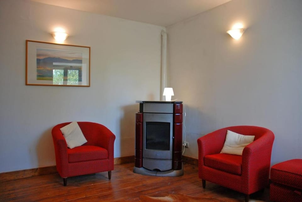Living room, Seating area, heating