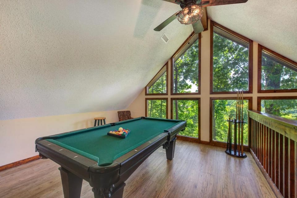 Three Little Bears By Avada Properties House in Pittman Center