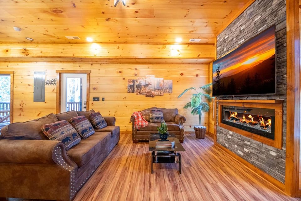 Three Little Bears 2 By Avada Properties House in Gatlinburg