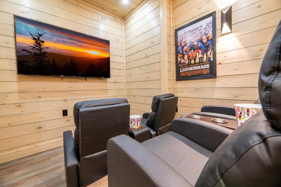 Valley Cove By Avada Properties House in Pigeon Forge