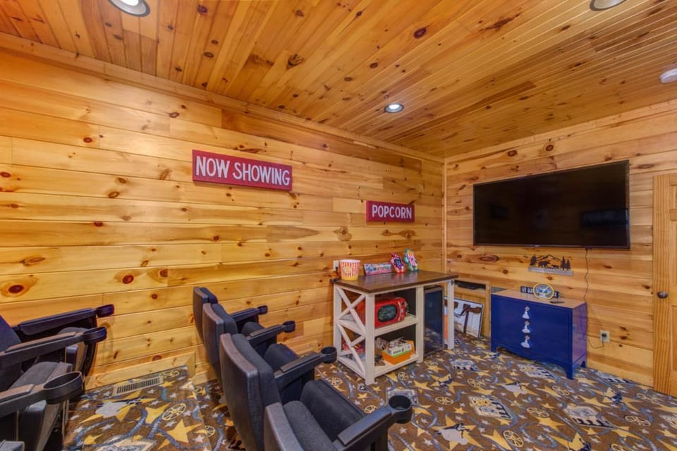 Views To Die For By Avada Properties House in Gatlinburg
