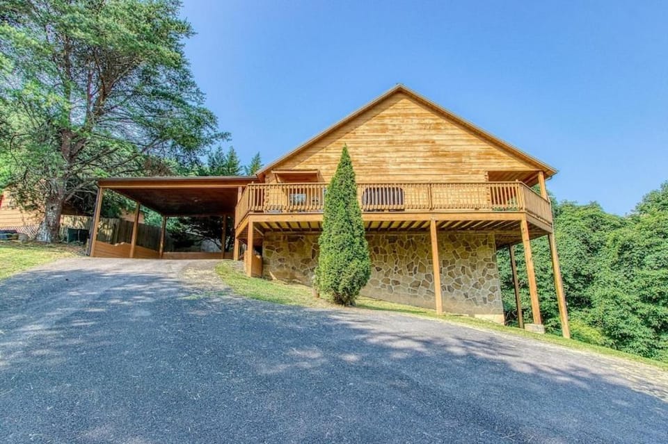 Willow Heights Lodge By Avada Properties House in Sevier County