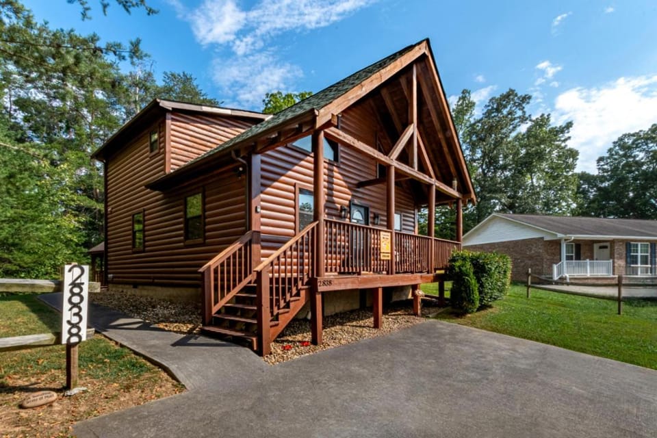 Fantastic Mr. Fox By Avada Properties House in Pigeon Forge