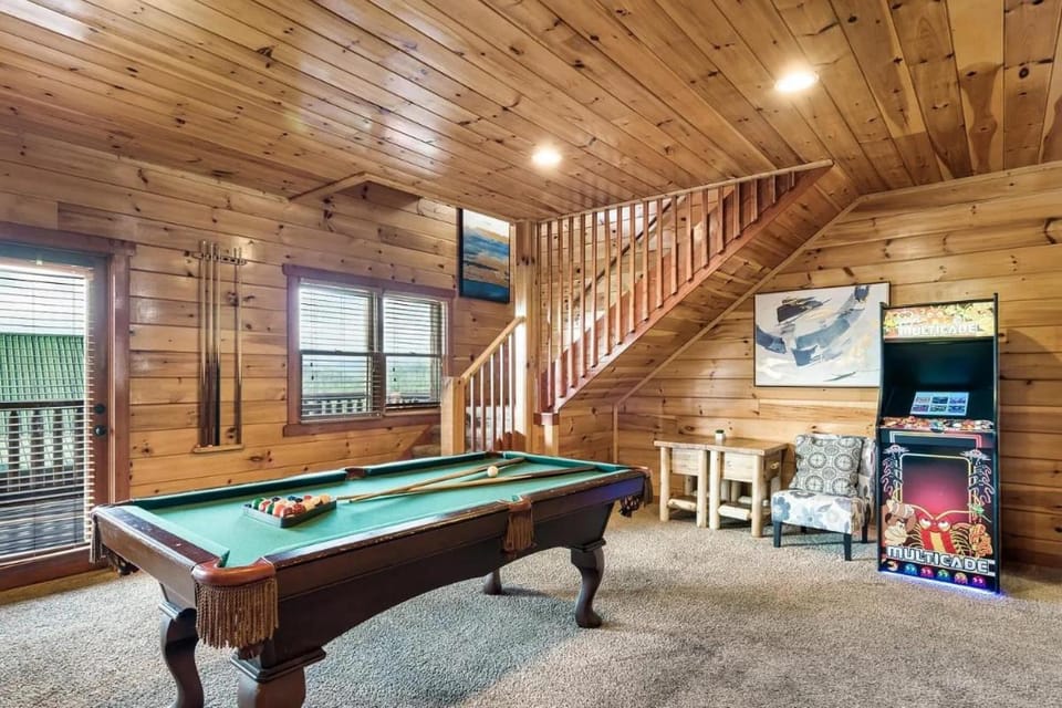 Windows to Heaven By Avada Properties House in Sevier County