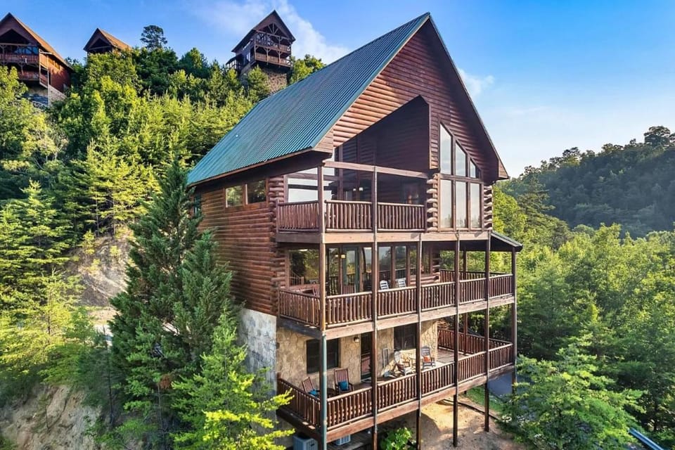 Windows to Heaven By Avada Properties House in Sevier County