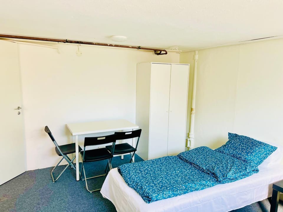 Cozy room with 2 single bed in Landskrona Apartment in Skåne County