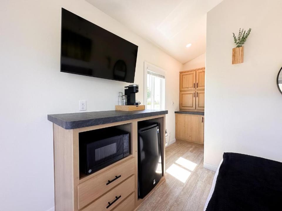 Roam Tillamook Campground/ 
RV Resort in Garibaldi