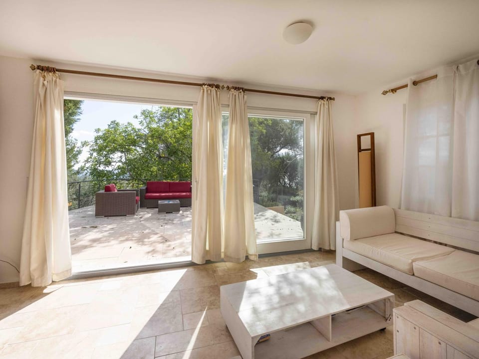 Villa Menton - suites indépendantes Villa in Menton