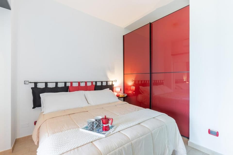 Bed, Photo of the whole room, Bedroom, wardrobe