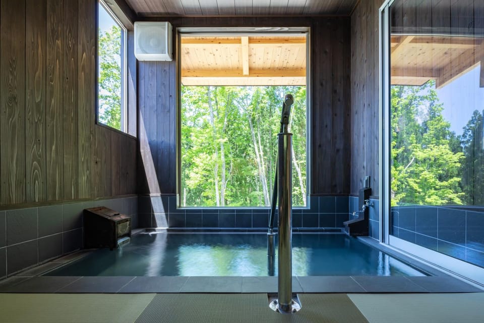 Day, Hot Spring Bath, On site