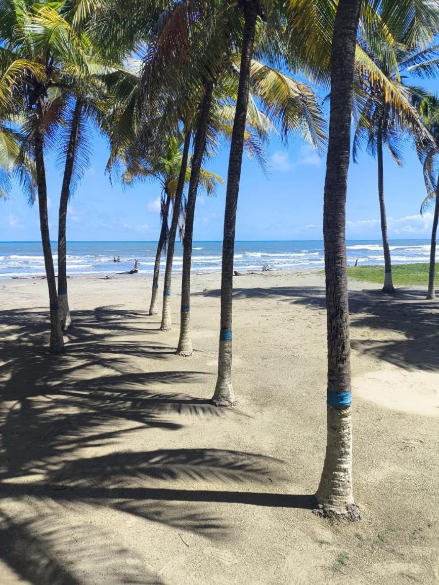Oceanfront apartment in Morrocoy, Tucacas, PB Apartment in Venezuela