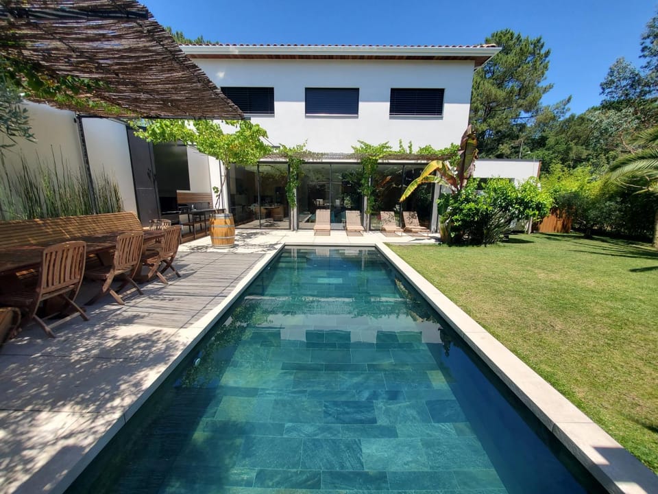 Villa 5 stars at the end of Golf Villa in Hossegor