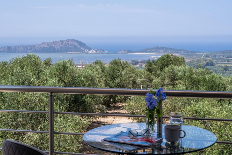 Natural landscape, View (from property/room), Balcony/Terrace, Sea view