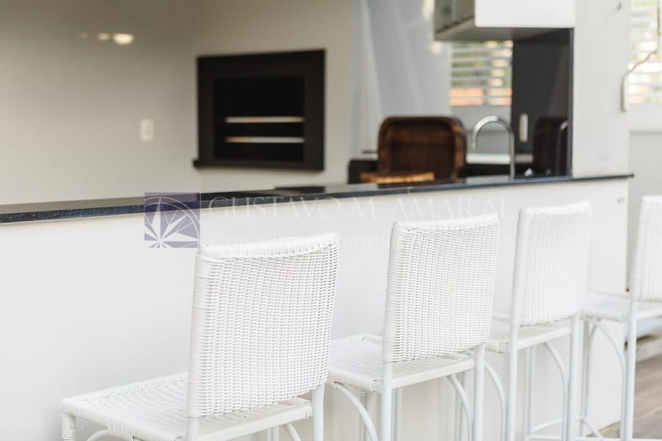Casa Alto Padrao 6 Rooms 50 mts from the sea Villa in Florianopolis