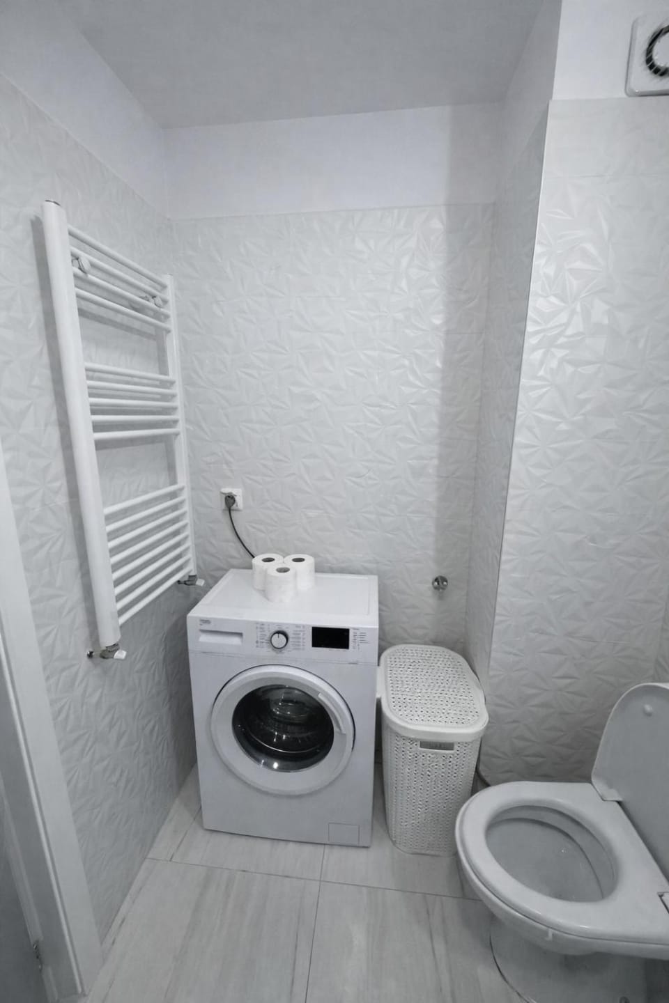 Shower, Bathroom, hair dryier, washing machine, dryer