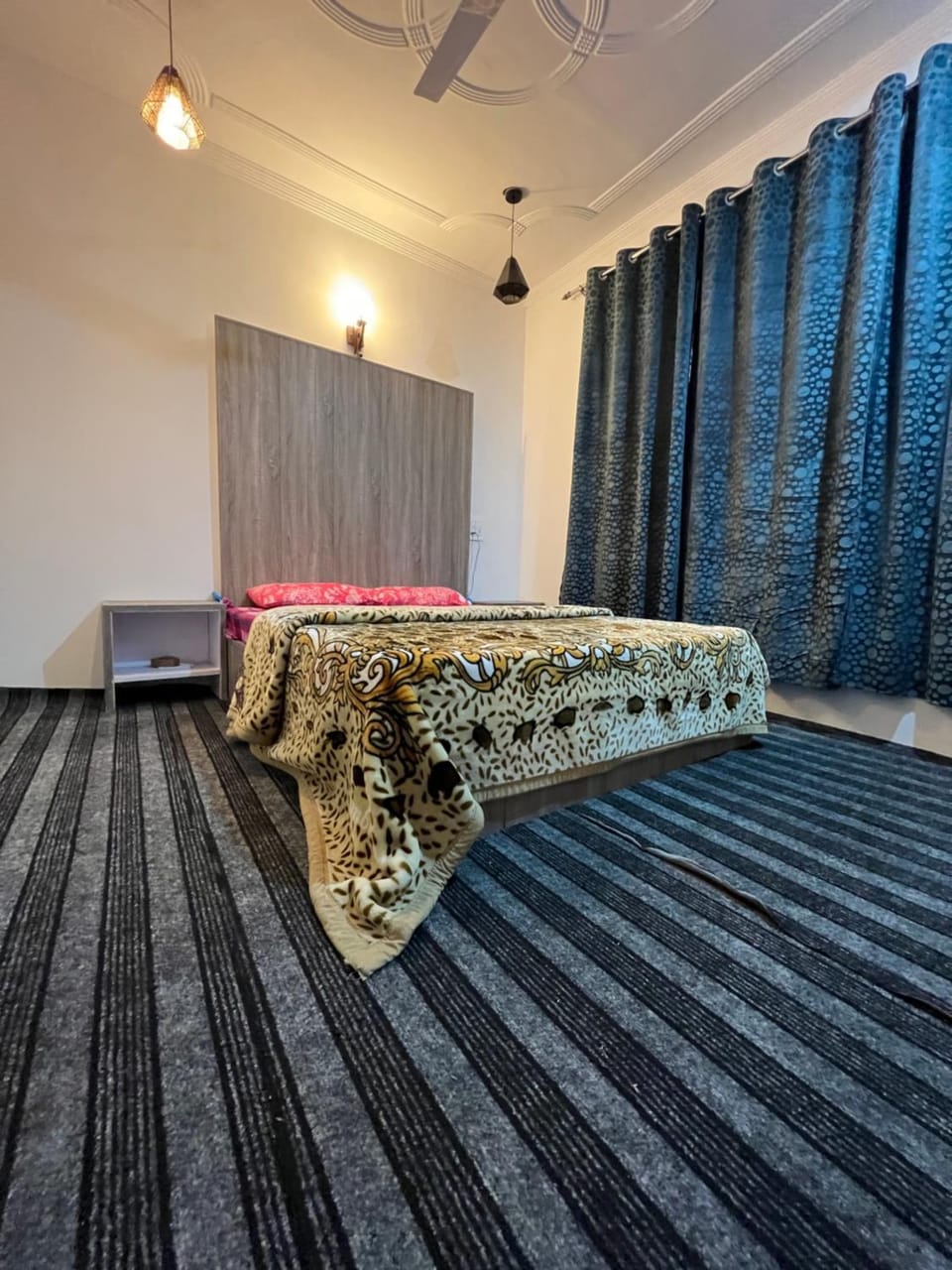 SUNSET chalet Vacation rental in India