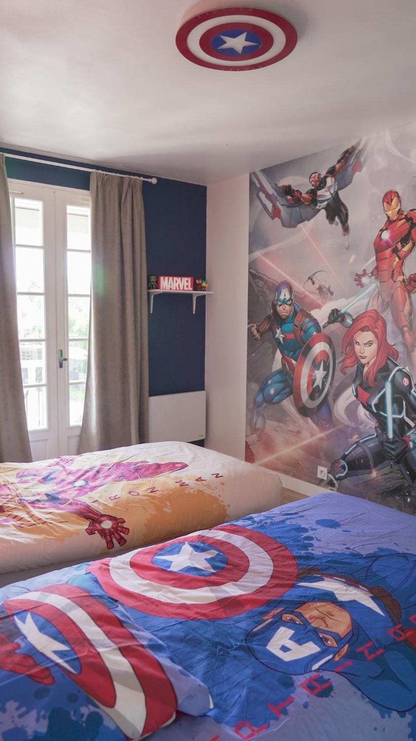 Bed, Photo of the whole room, Bedroom