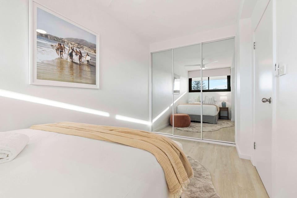 Tamarama Oceanfront Terrace Apartment in Sydney