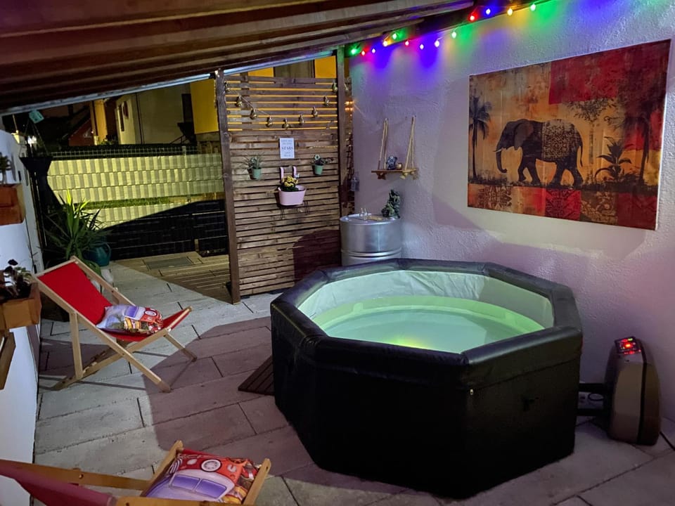 Hot Tub