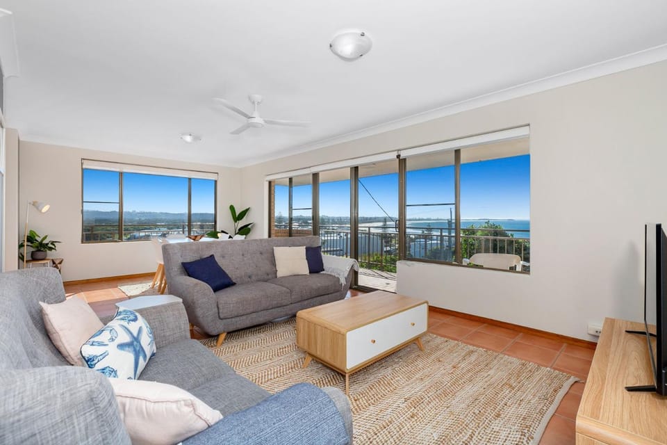 Sea Gaze 4 - With Remarkable Ocean Views Apartment in Kingscliff