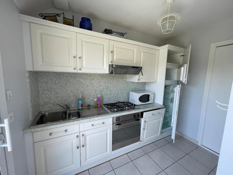 Ti Melen face à la plage du Lodonnec Villa in Finistere