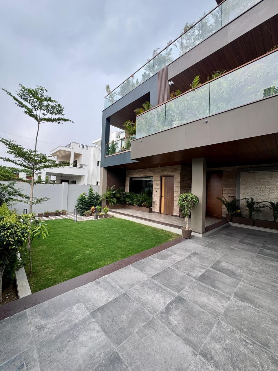 Skywood Villa Apartment Apartment in Lucknow
