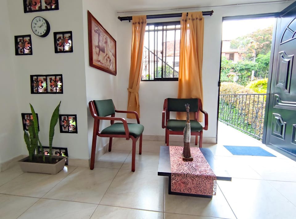 Acogedor apartamento cerca al tranvía 201 Apartment in Medellin