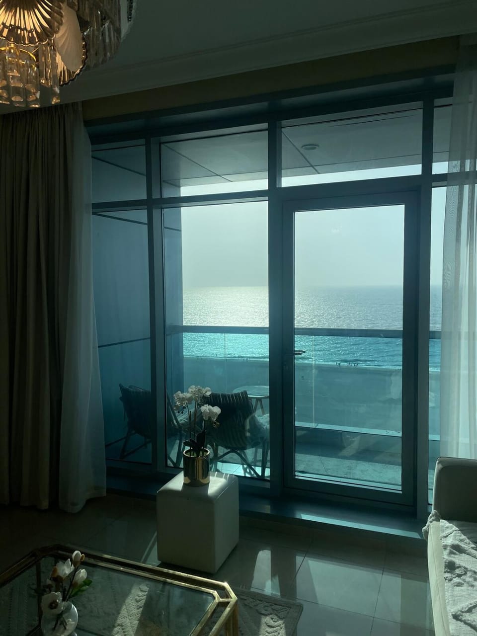 View (from property/room), Balcony/Terrace, Living room, Seating area, Dining area, Sea view