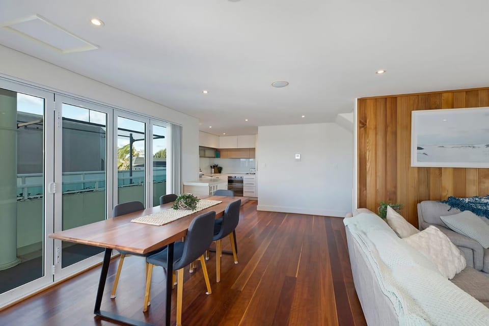 Skywater Retreat 3 bedrooms Apartment in The Entrance