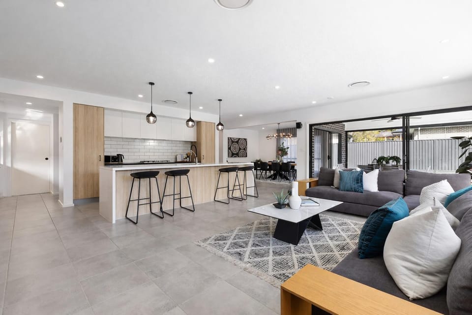 Modern Family Haven Child and Pet Friendly House in Sydney