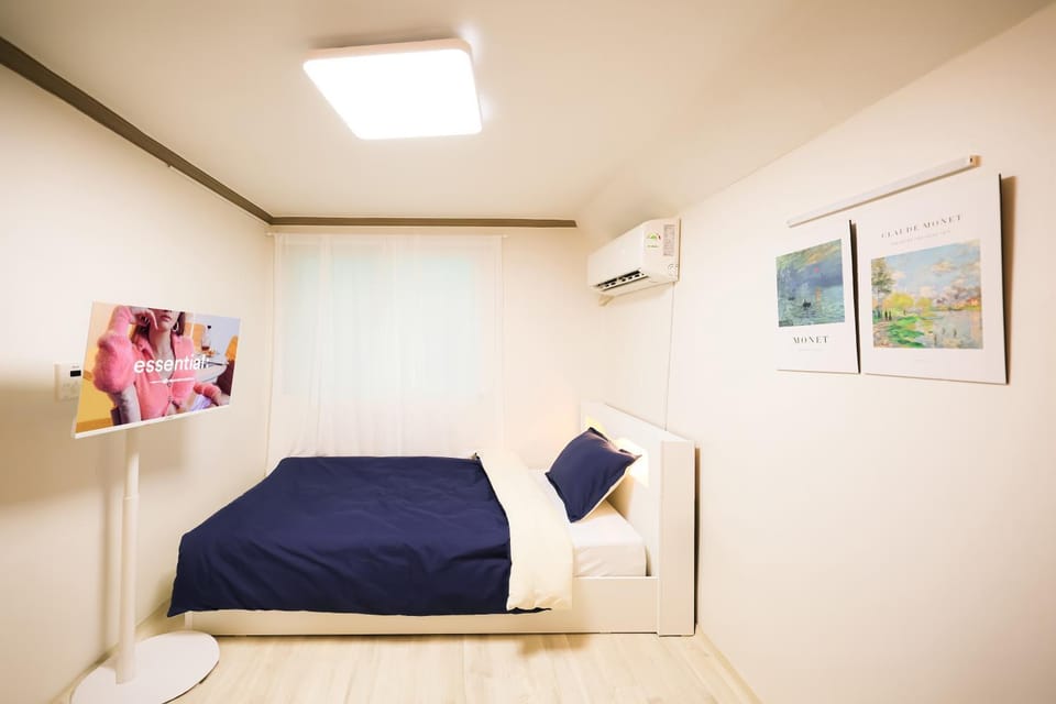Moon's eye Apartment in Seoul