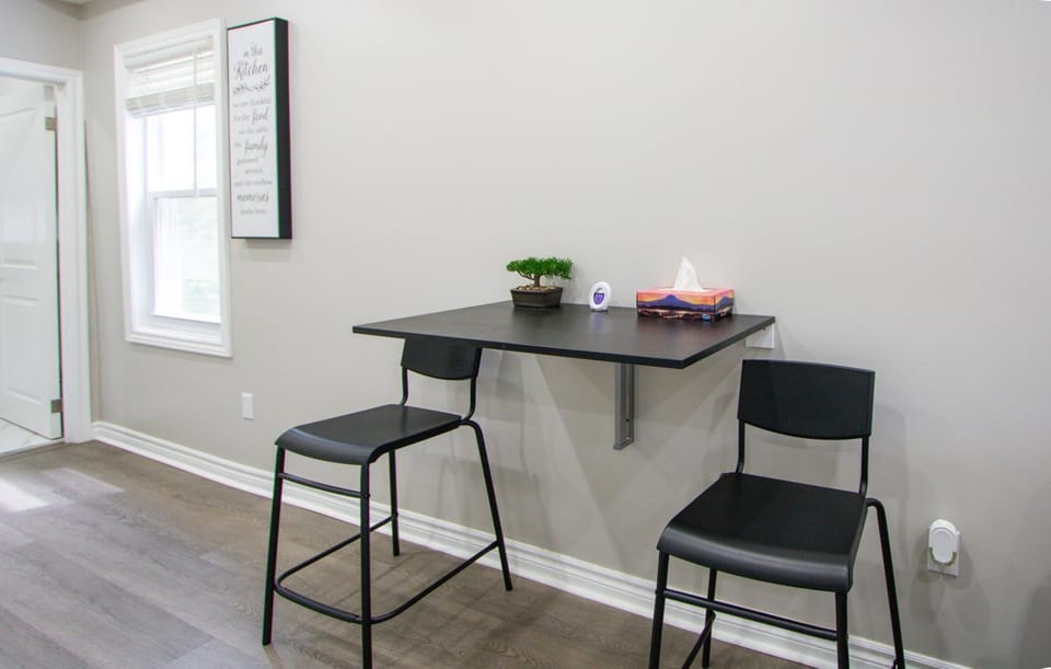 Seating area, Dining area, Dining area
