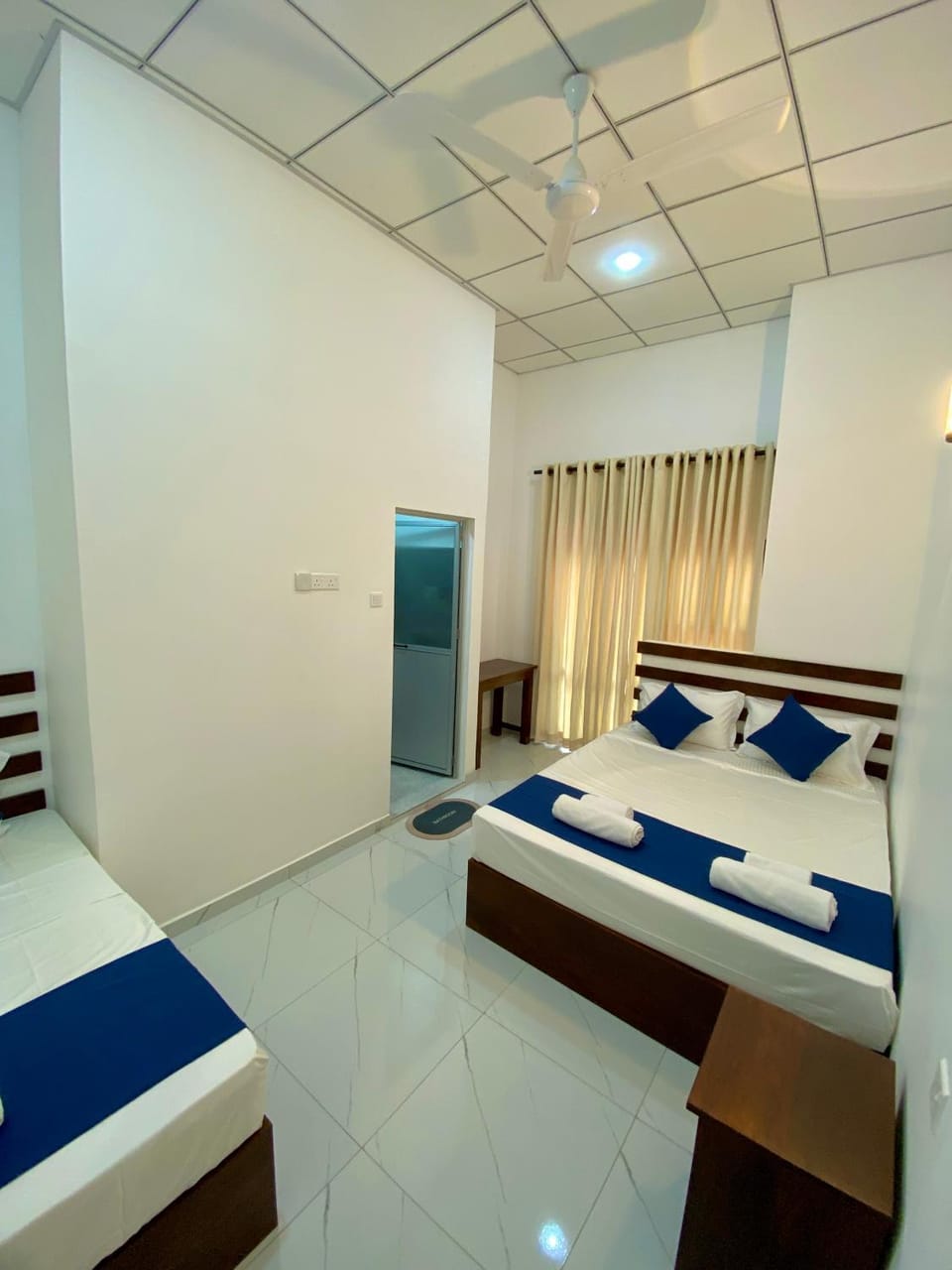 Bed, Photo of the whole room