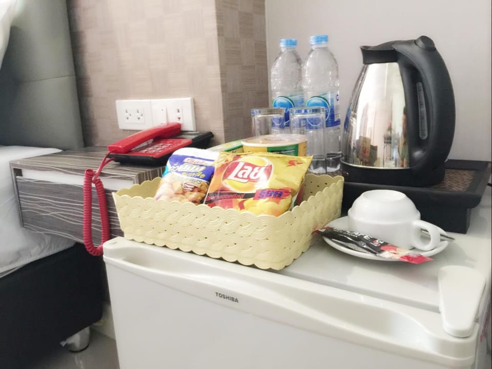 Coffee/tea facilities