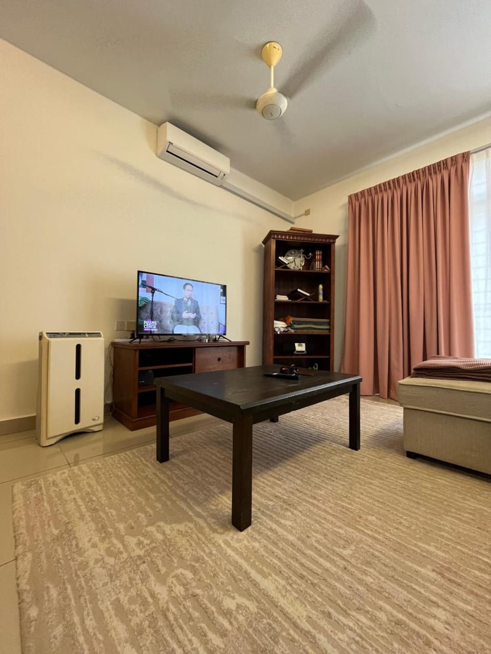 Santaii Stay - Seamless Remote Work and Family Fun Apartment in Putrajaya