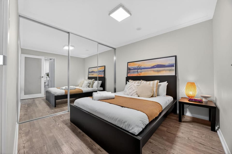 Modern Coastal Retreat 2BR Apt in Rockingham Apartment in Perth