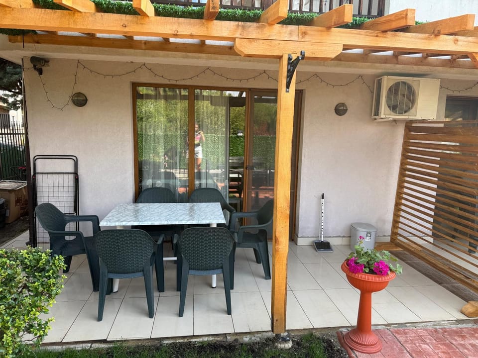 The Lemon Villa Apartment in Varna Province