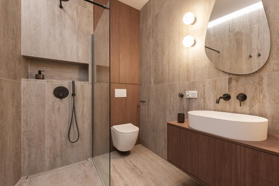 Shower, Toilet, Bathroom