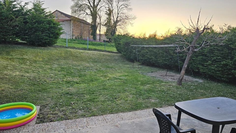 Maison chaleureuse avec calme House in Nouvelle-Aquitaine