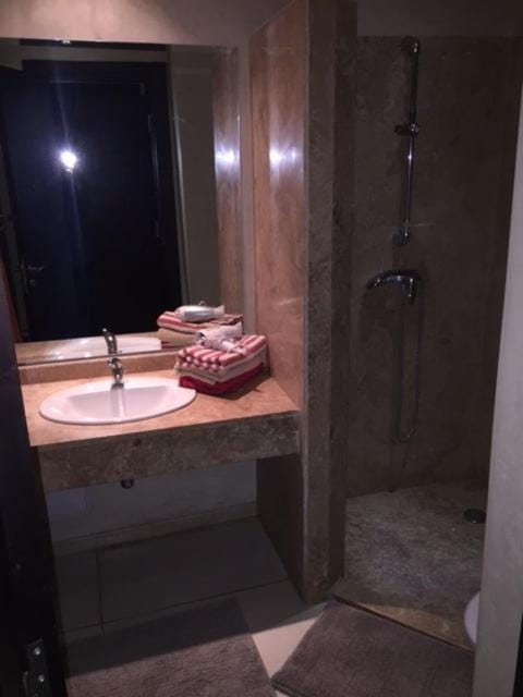 Apartment with Private Rooftop & Jaccuzzi Apartment in Marrakesh