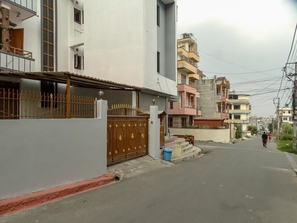 Property building, Day, Neighbourhood, Street view