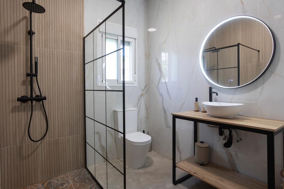 Shower, Bathroom, towels